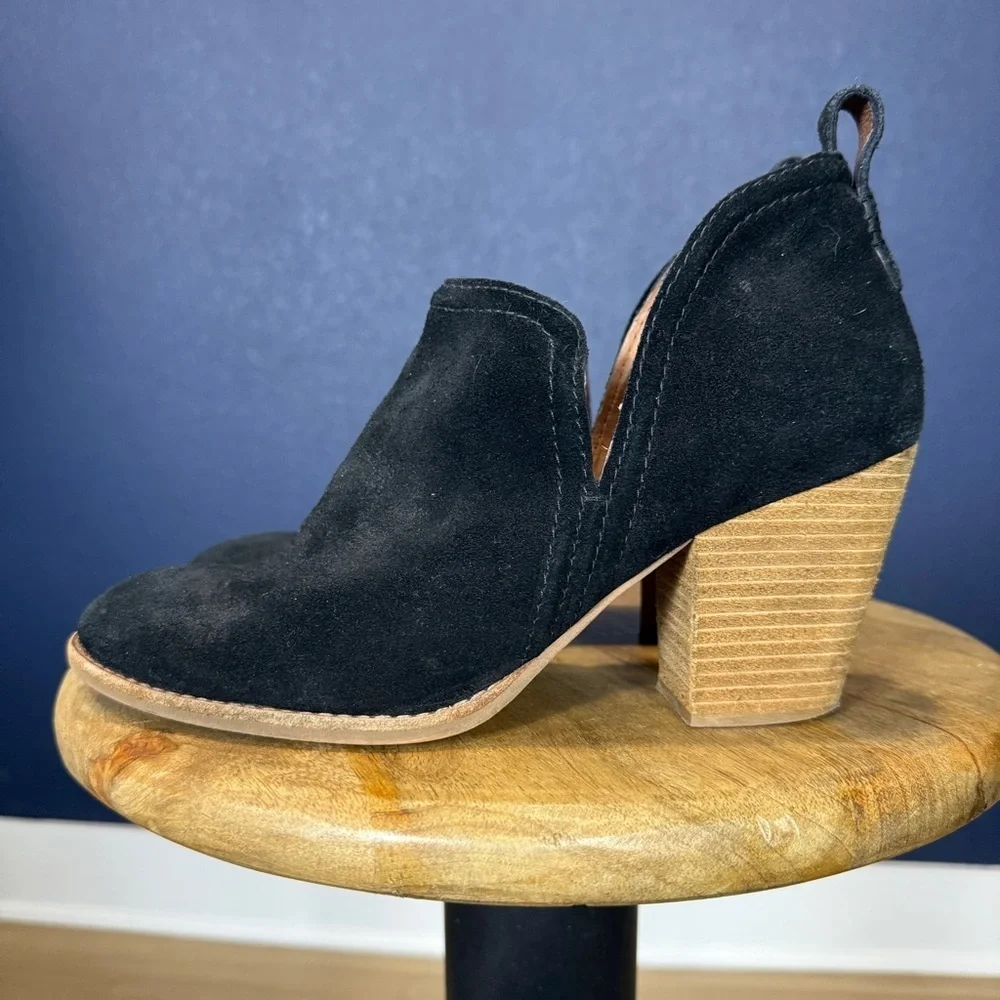 Jeffrey Campbell Rosalee Black Suede Ankle Booties | Size 9